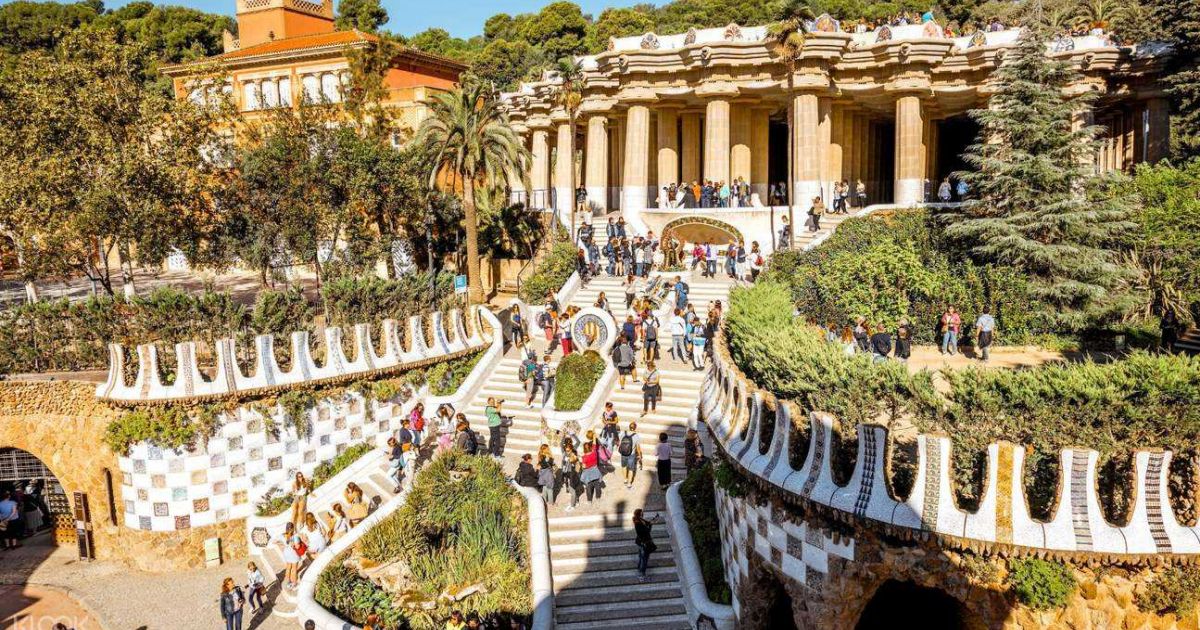 Parque Güell Local Cool Tour