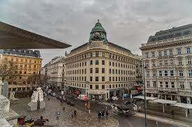 Albertinaplatz