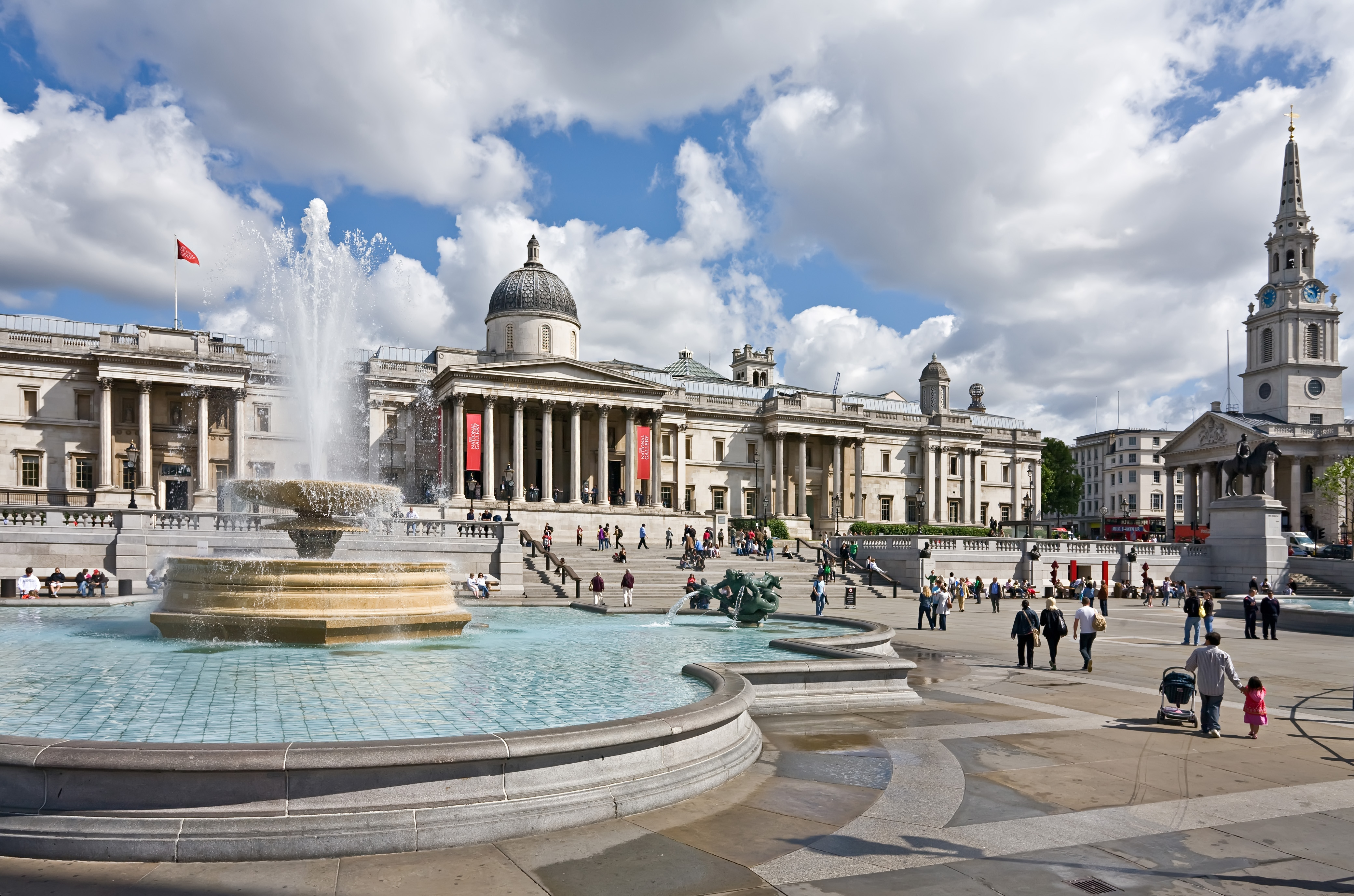 Place de Trafalgar