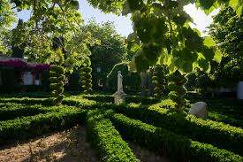 Viveros Park