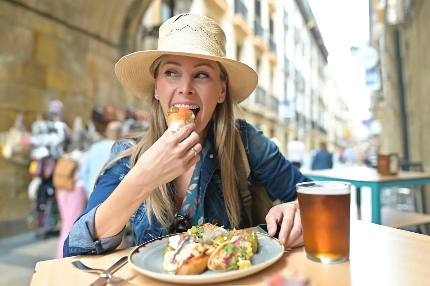 Privé Tour van Voedsel en Drank in Valencia: Spaanse Delicatessen Proeverij