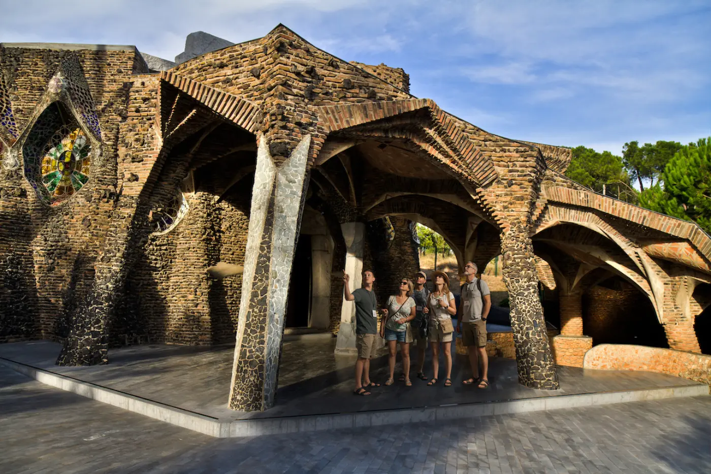 Excursion privée à Montserrat et à la crypte de Gaudí - Prise en charge à l'hôtel en voiture — photo 3