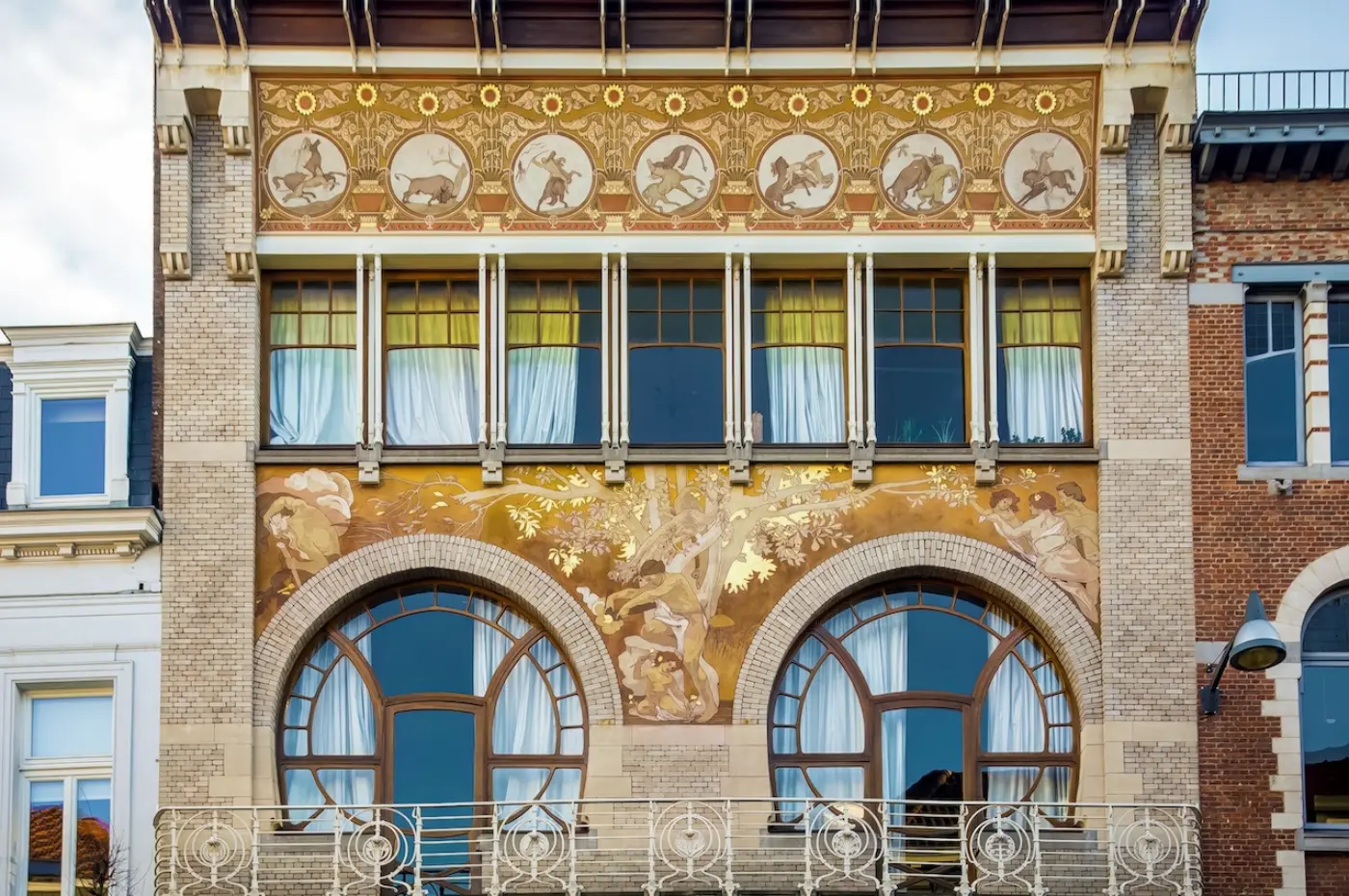 Tour privato di Bruxelles in stile Art Nouveau: biglietti per la Casa Horta e gemme — photo 5