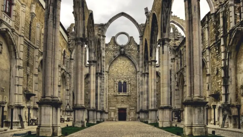 Convento do Carmo: Un testimone della storia di Lisbona