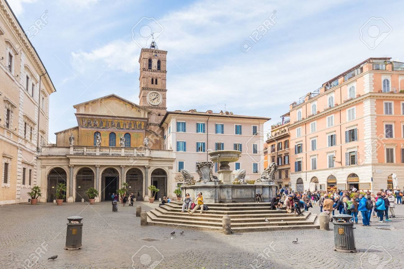 Trastevere. Basiliek van Santa María in Trastevere