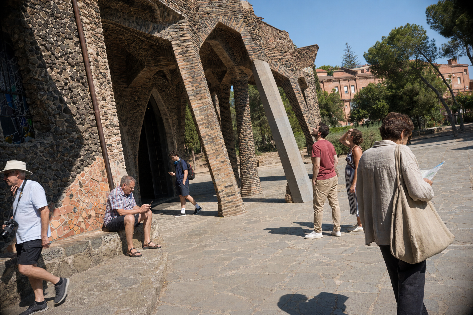 Colonia Güell : L'utopie oubliée où Gaudí a façonné son plus grand rêve