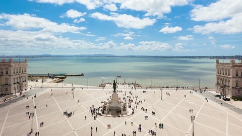 Comerçio Square