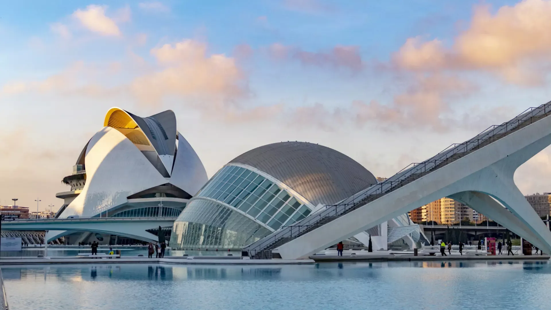 Return to Valencia