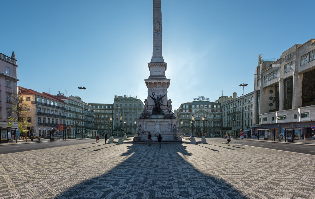 Restauradores square
