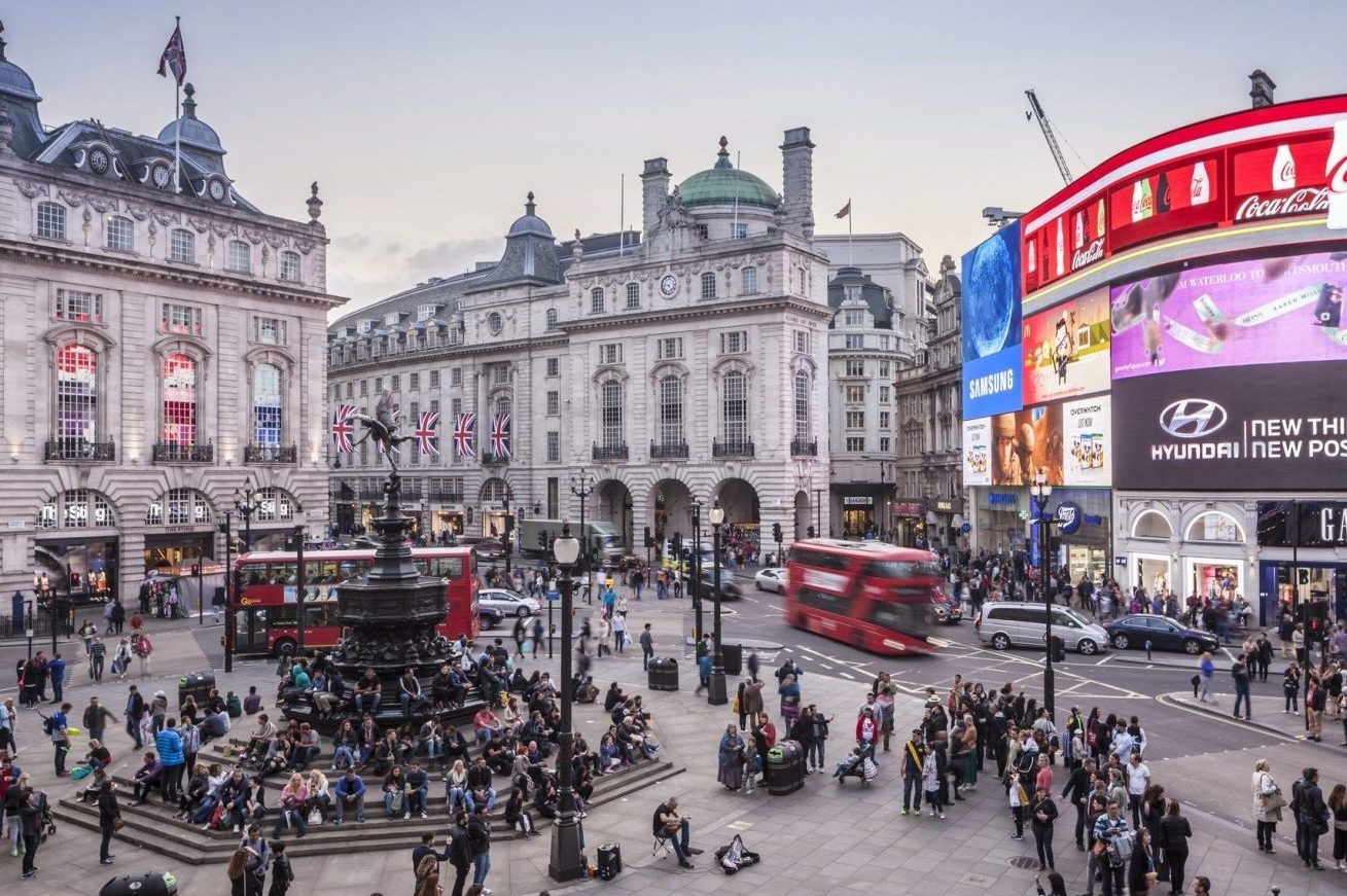 Piccadilly Circus