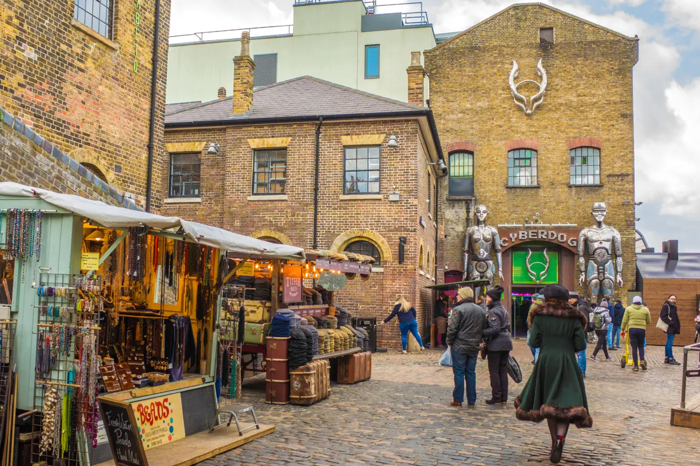 Tour privé "Secrets & Highlights" de Londres - Camden Town, centre et marchés — photo 5