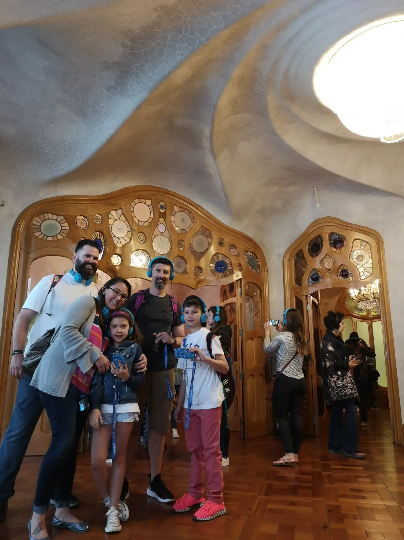 Prive Tour Gaudi's huizen, Casa Milá, casa viçens -- overslaan van de lijntickets — photo 3
