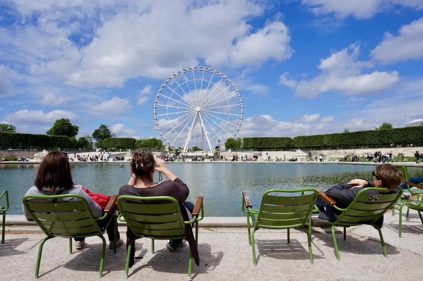 Paris Private Tour: Highlights, Top Quarters & Eiffel Tower — photo 4
