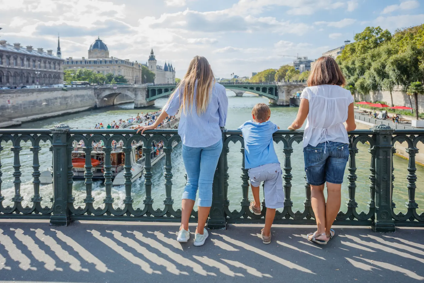 Tour privado para familias en París - Destacados, pastelería y el mejor museo para niños - Tour local interesante — photo 4