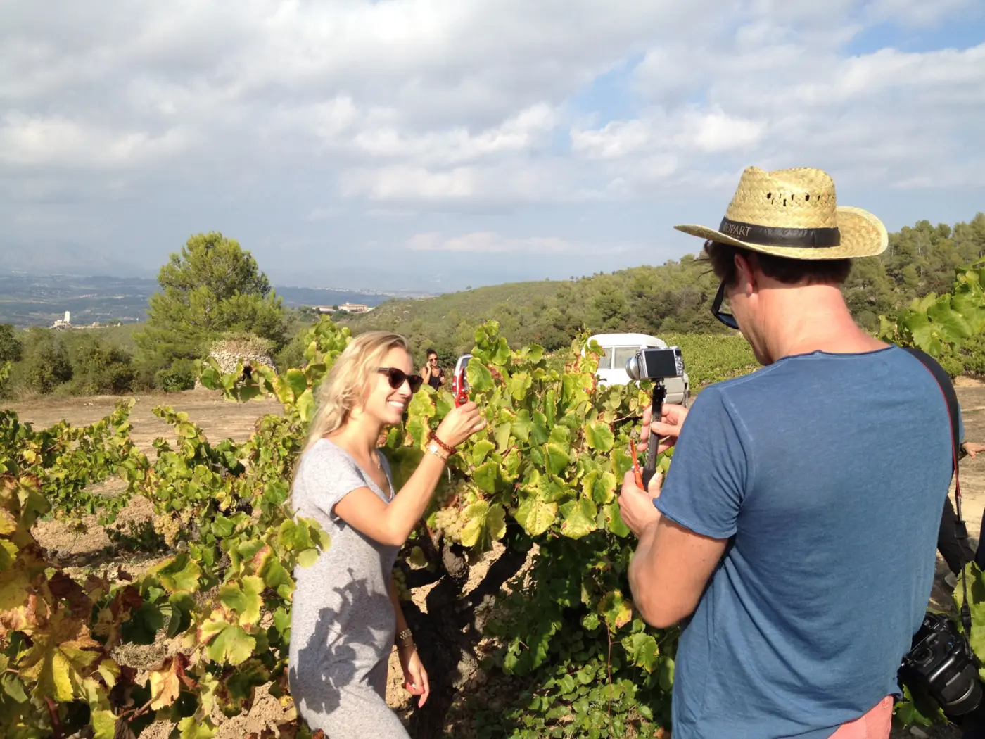 Excursion d'une journée privée: Montserrat, déjeuner, dégustation de vin et de cava dans un ancien vignoble !!! — photo 4