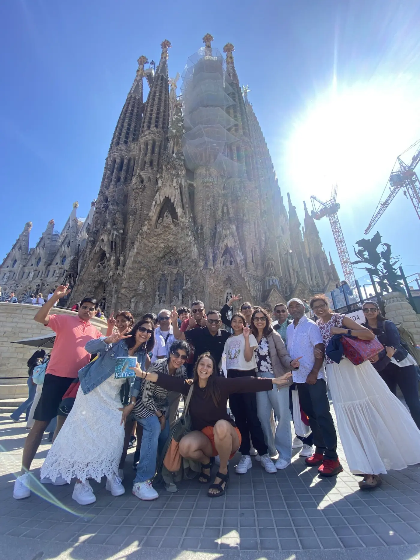 Gita di un giorno a Barcellona e Montserrat con visita guidata alla Sagrada Familia — photo 3