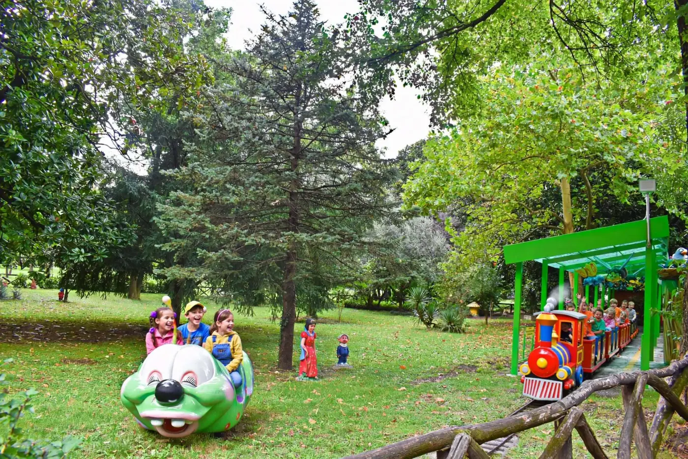 Milan Private Family Tour: Castle, Gelato &amp; Dinosaurs — photo 3