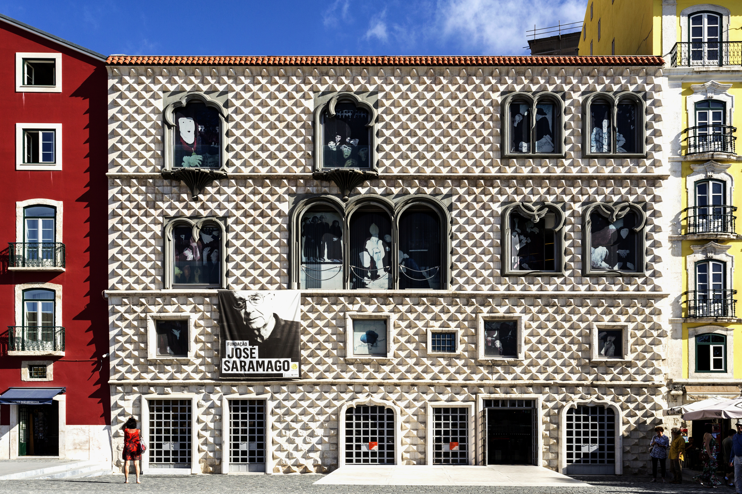 Casa dos Bicos